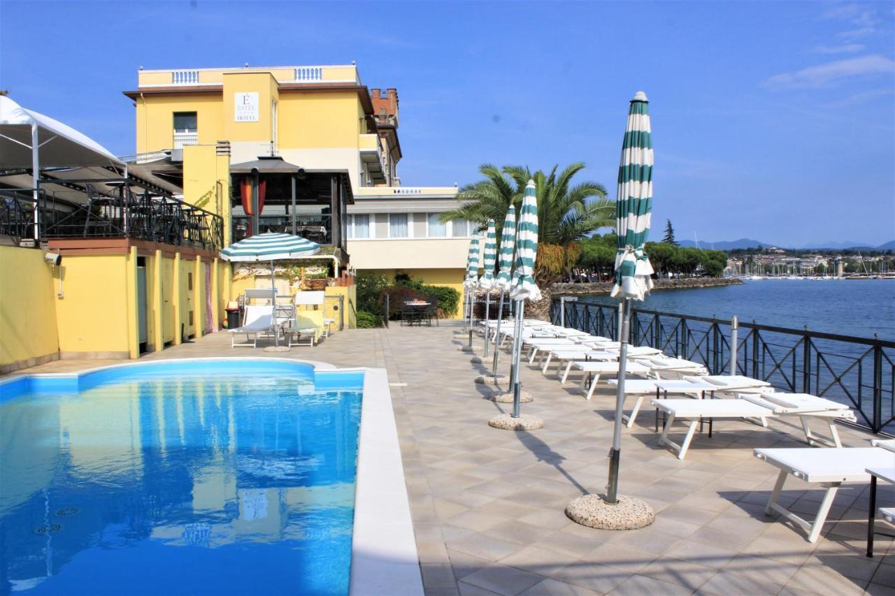 Hotel Estee Desenzano del Garda Bagian luar foto
